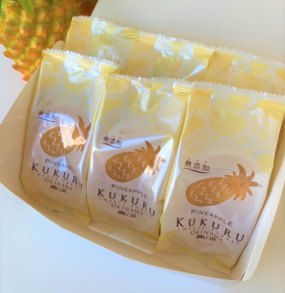 KUKURU SWEETS FOREST 沖縄産 パインアップルケーキ
