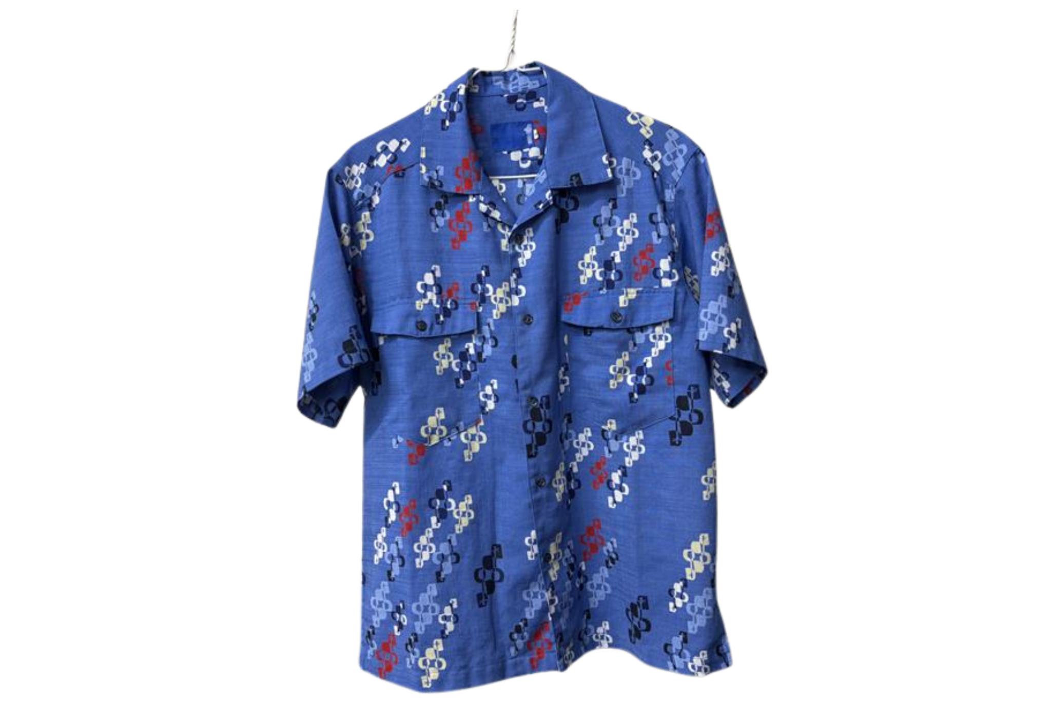 沖縄都市モノレール「ゆいレール」をアップサイクルした小物たち