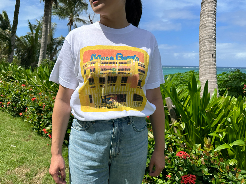 ホテルオリジナル宜保朝子コラボTシャツ HOTEL SIGN|ザ・ムーンビーチ ミュージアムリゾート