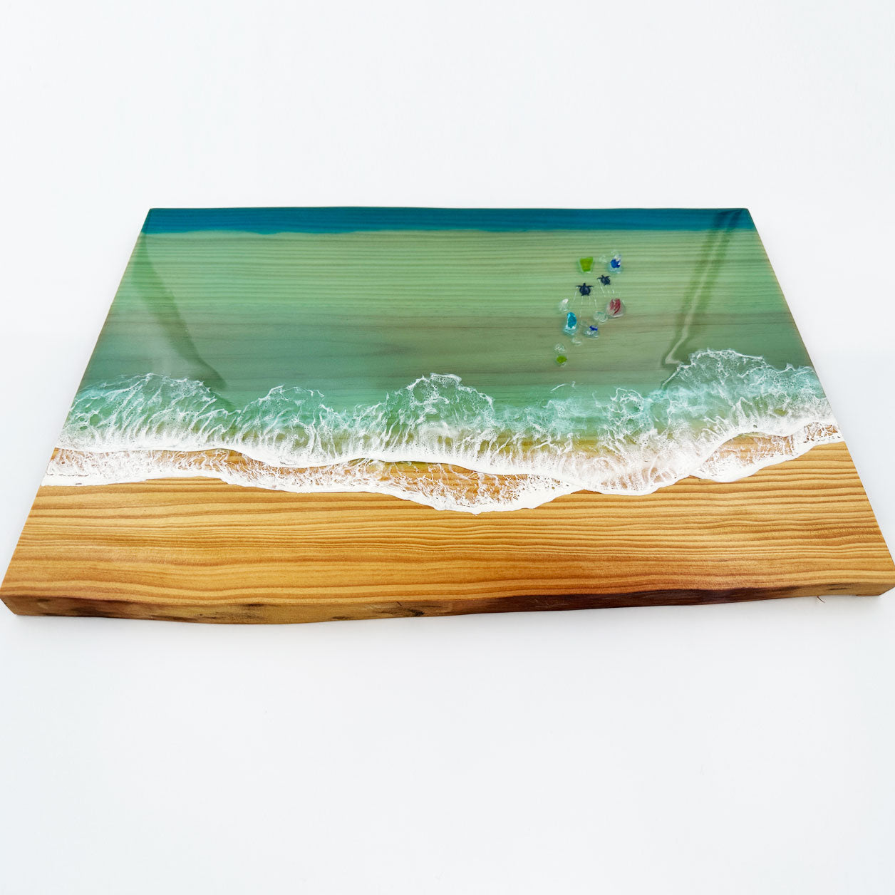 『SYOUTA OceanArt 』海レジンアート:沖縄のちゅら海を持ち帰ったような、海の琉球松♪(琉球ガラス入り)