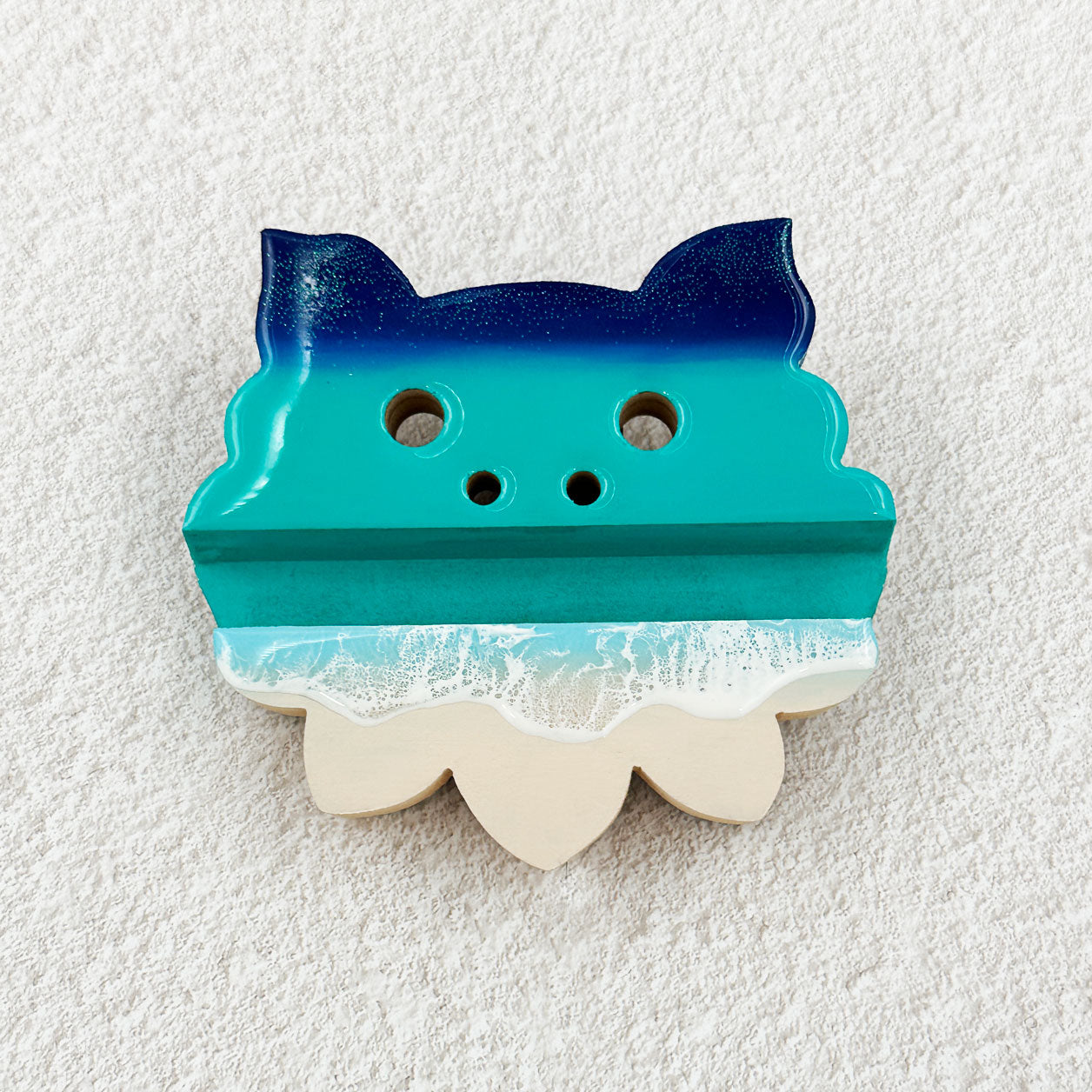 『SYOUTA OceanArt 』海レジンアート:沖縄のちゅら海を持ち帰ったような、海のスマホ立て シーサースタンド♪