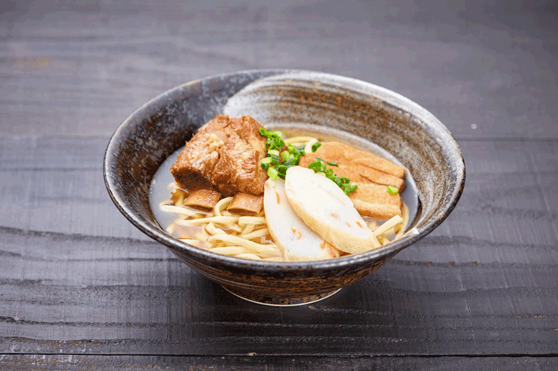 【期間・数量限定】年越しそばは、本場沖縄直送 大家のそば(4食分)+ミニコーレーグスセット