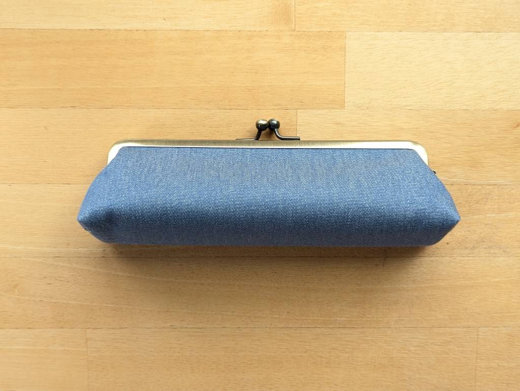 【SHIMA DENIM WORKS】がま口ペンケース（インディゴ、ベージュ、水色）