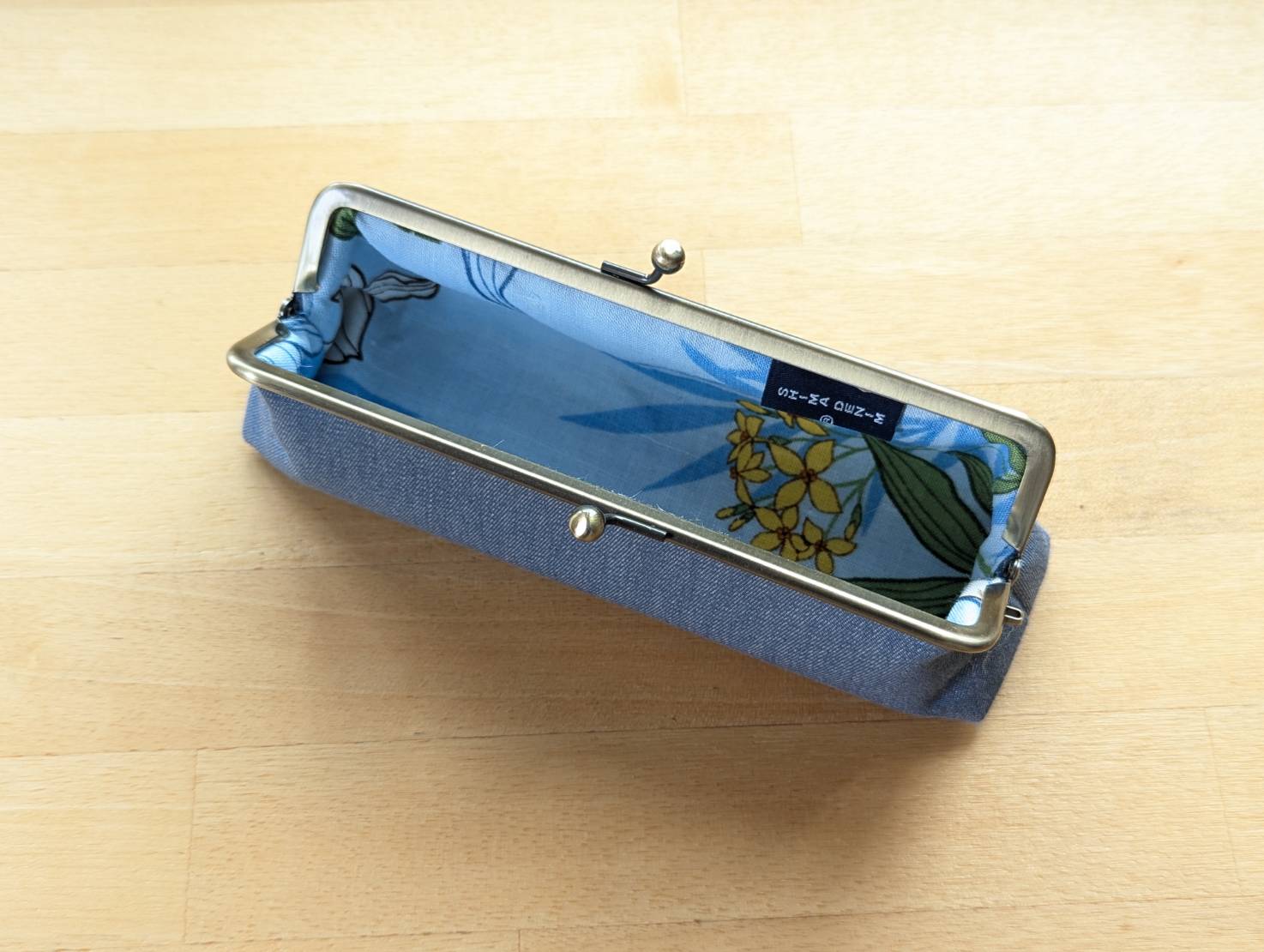 【SHIMA DENIM WORKS】がま口ペンケース（インディゴ、ベージュ、水色）